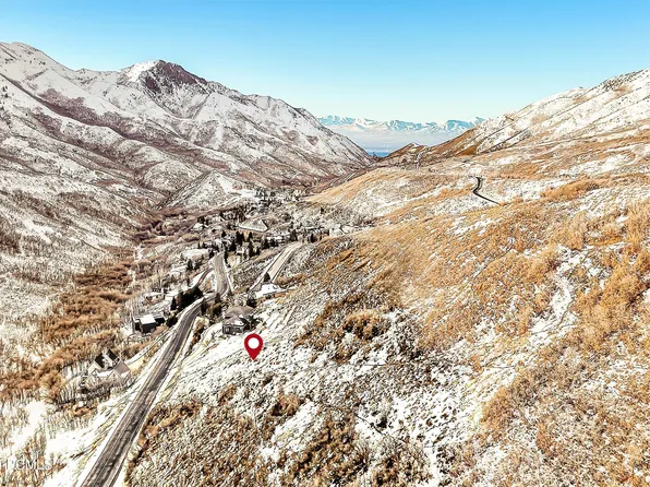 5673 E Pioneer Fork Rd, Salt Lake City, UT 84108