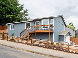 906 N Railroad Ave, Ridgefield, WA 98642