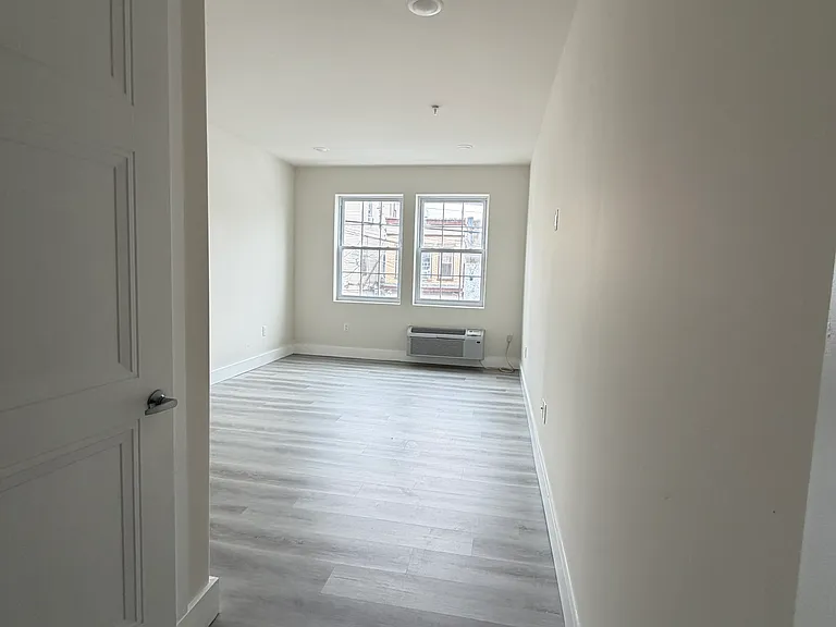 161 Passaic St #203 — Photo 9