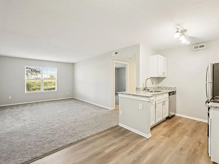 Greensview — Photo 40