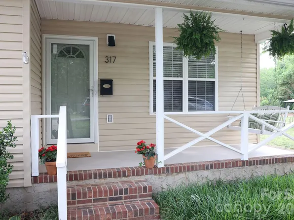 317 Devine Ave, Belmont, NC 28012