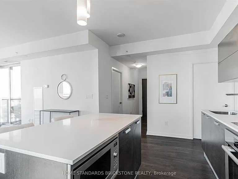 11 Bogert Ave #1802 — Photo 4
