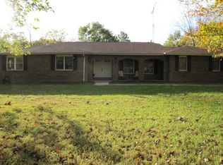 2751 Hotze Rd, Salem, IL 62881