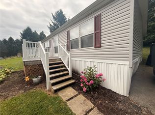 318 Nickel Ln, Butler, PA