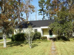 1905 Mamie St, Hattiesburg, MS 39401