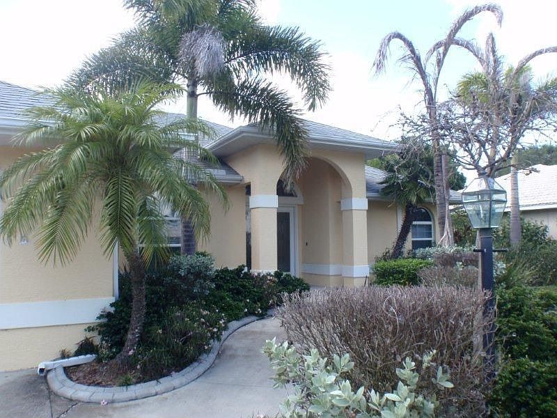 1st image of 440 Lake Of The Woods Dr