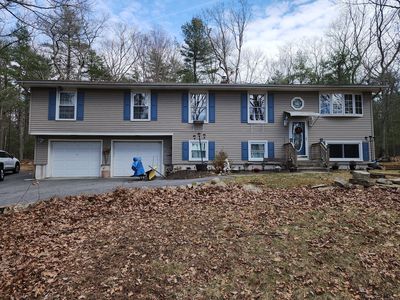 738 Squaw Rock Road, Moosup, CT, 06354