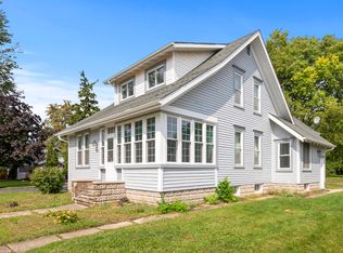 717 Miller St, Beecher, IL 60401