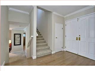 3rd image of 697 Dunraven Ct