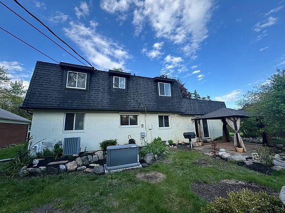 5th image of 18175 Rainbow Dr