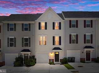 512 Streamview Dr, Fredericksburg, VA 22405