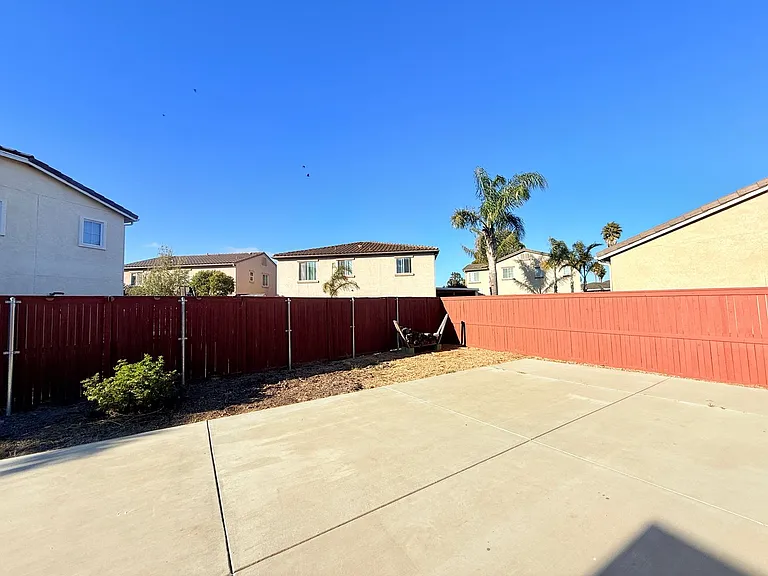 2023 San Antonio Ct — Photo 43