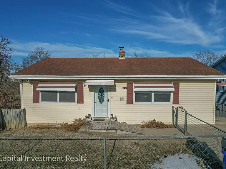 811 E Lincoln St #A — Photo 31