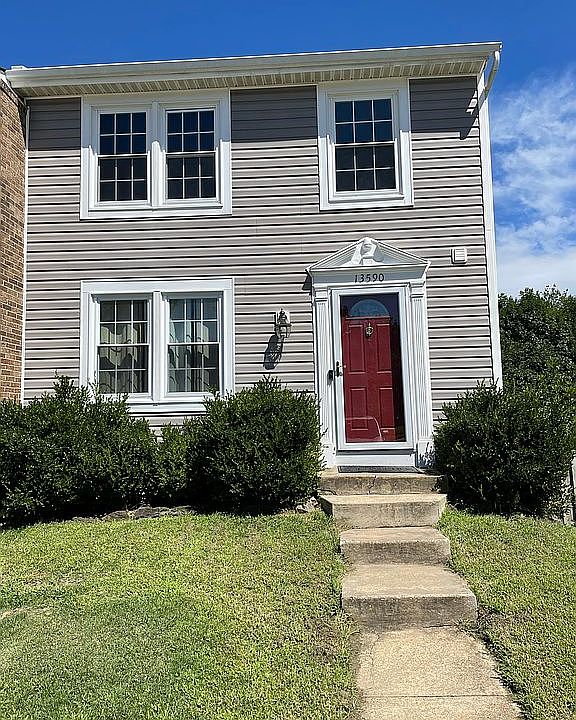 1st image of 13590 Bentley Cir