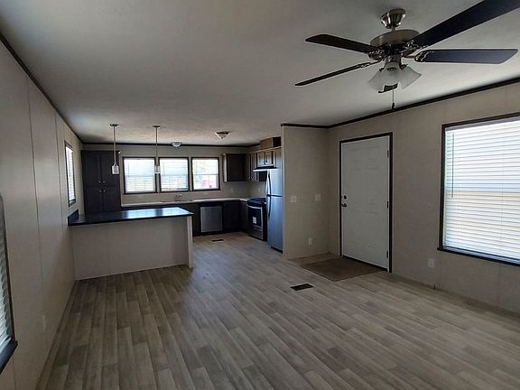3rd image of 495 Spirit Mountain Dr
