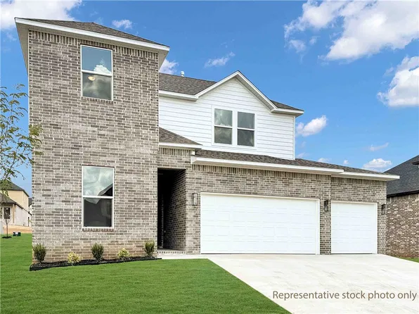 4881 W Succulent St, Fayetteville, AR 72704