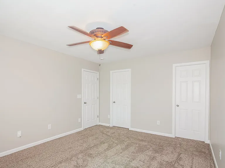 1334 Haestad Ct — Photo 11