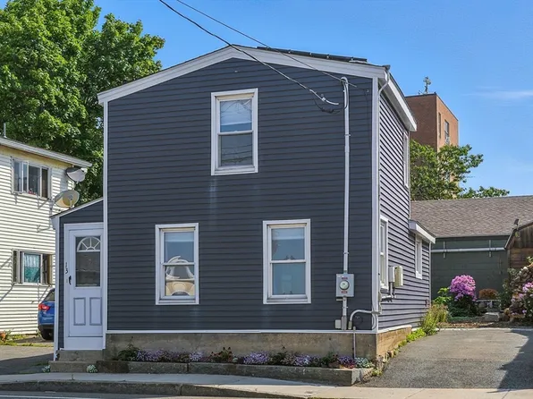 13 Maplewood Ave, Gloucester, MA 01930