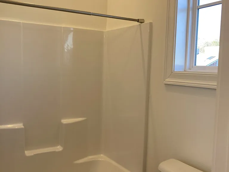 115 Shirekeep Ln — Photo 12