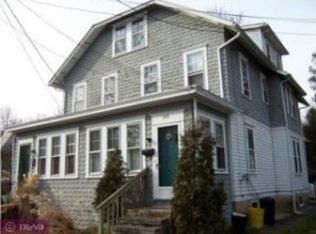 105 Lipton Ave, Trenton, NJ 08618