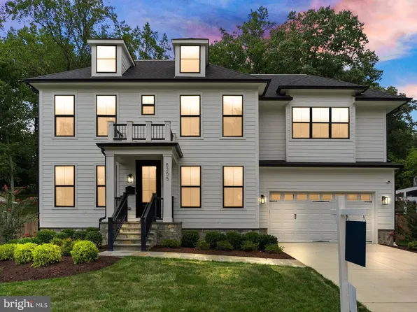 8205 Beech Tree Rd, Bethesda, MD 20817
