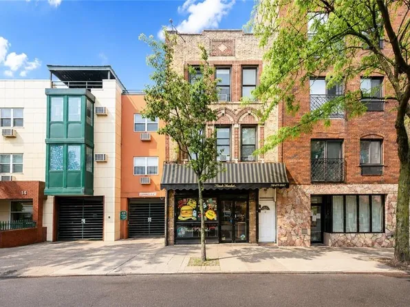 10 Bay Ridge Ave, Brooklyn, NY 11220