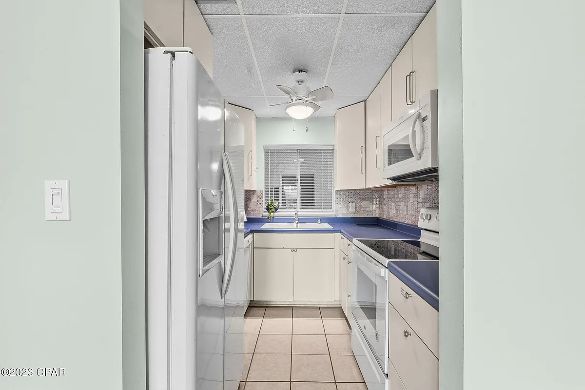 Building Photo - 316 Cherry St #33
