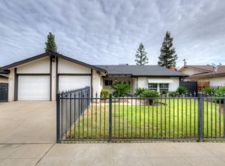 3048 E Los Altos Ave, Fresno, CA 93710