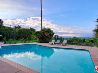 4011 Hollyline Ave, Sherman Oaks, CA 91423