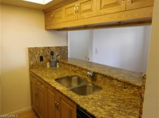 4345 27th Ct SW APT 202, Naples, FL 34116