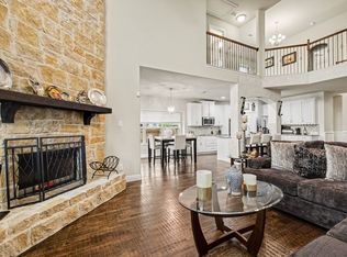2116 Liriope Ln, Waxahachie, TX 75165