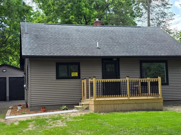 9205 Neff Rd, Clio, MI 48420