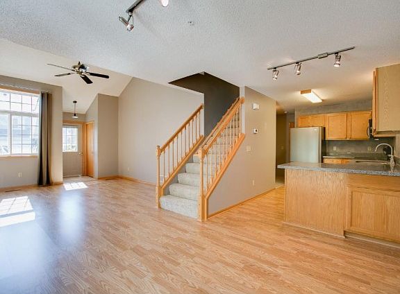 2nd image of 486 Mission Hills Way E