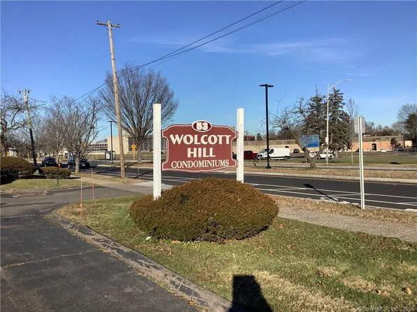 53 Wolcott Hill Road #B17, Wethersfield, CT 06109
