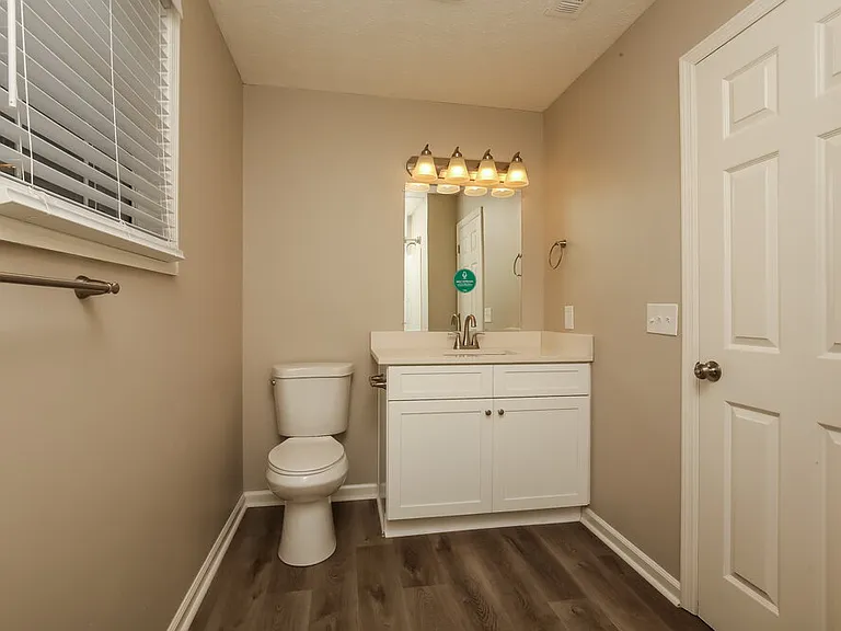 5921 Belle Oaks Pl — Photo 11