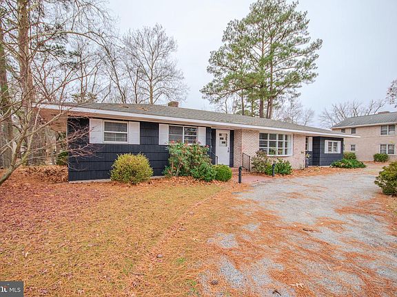 2nd image of 633 Ridge Rd