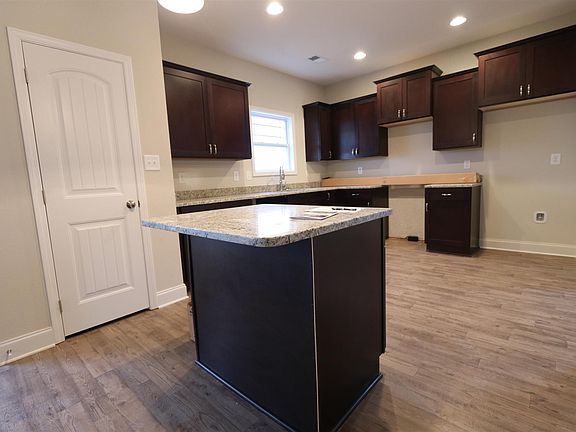 2nd image of 47 Summerfield Lot 47