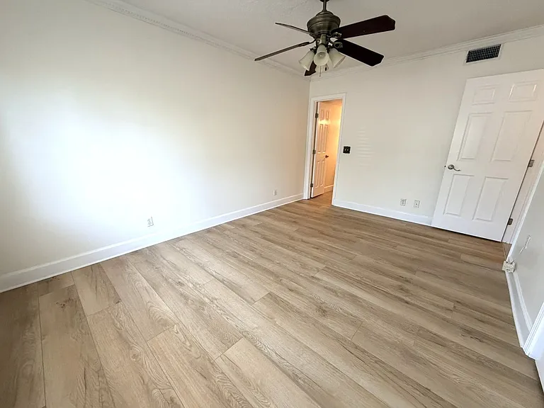3434 Blanding Blvd #142 — Photo 8
