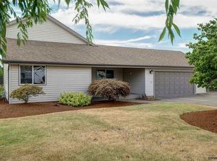 1479 N Evergreen Ave, Stayton, OR 97383