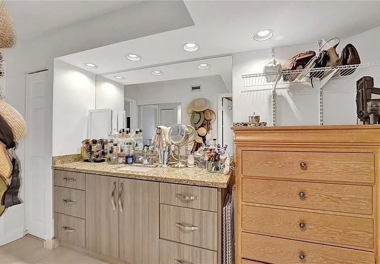 7533 Glendevon Ln #907 — Photo 34