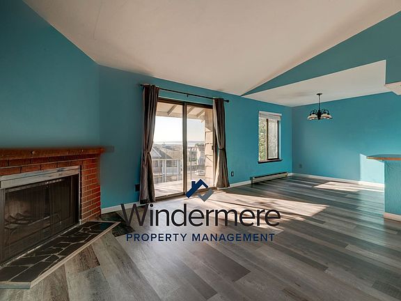 4th image of 91 SE 11th Ave APT 301