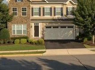 42586 Ash Tree Dr, Ashburn, VA 20148