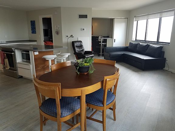 2nd image of 78 10th St E Unit 3201
