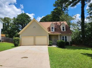 1260 Green Oak Cir, Lawrenceville, GA 30043