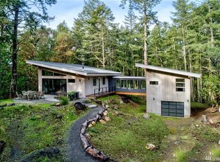 56 Spinnaker Ln, San Juan Island, WA 98250