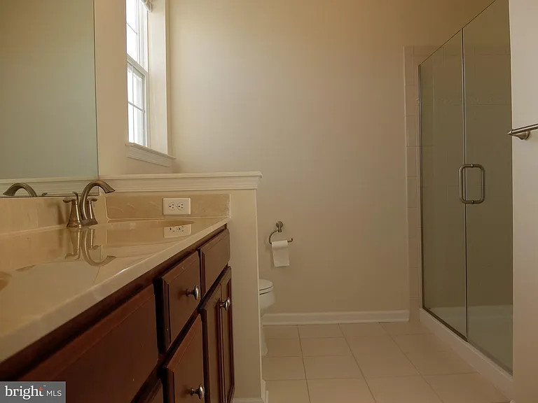 1132 Halifax Pl — Photo 37