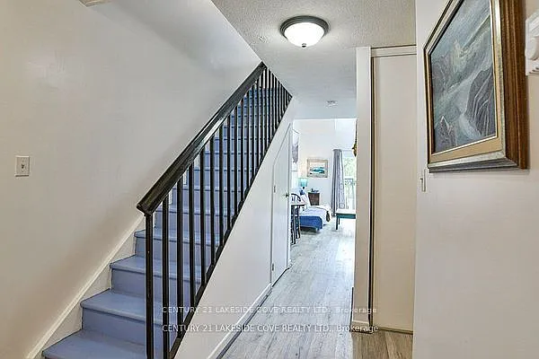 81 Laguna Pkwy S #10 — Photo 12