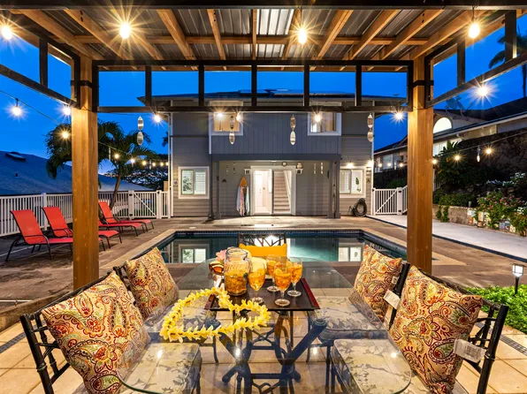 75-208 Malulani Dr, Kailua Kona, HI 96740