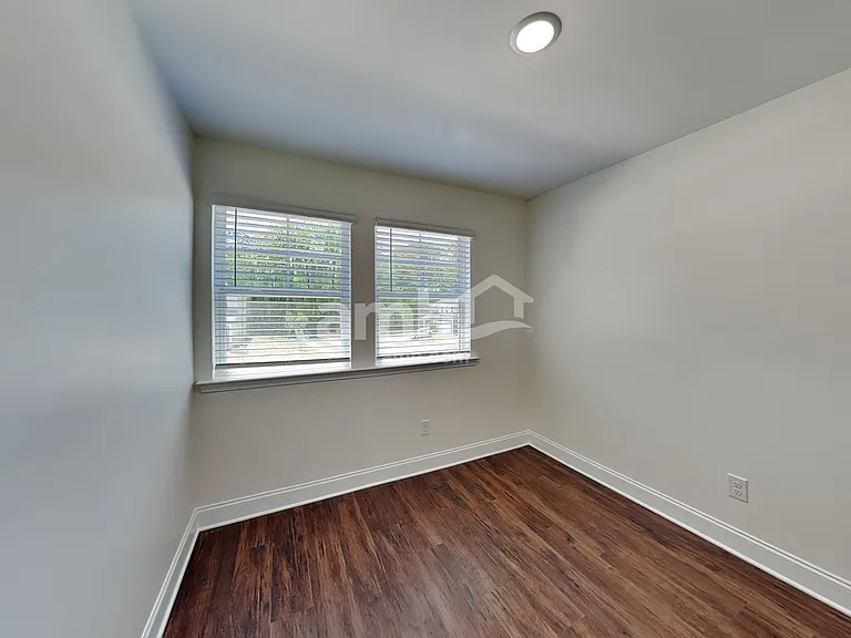 13005 Redwind Dr — Photo 9