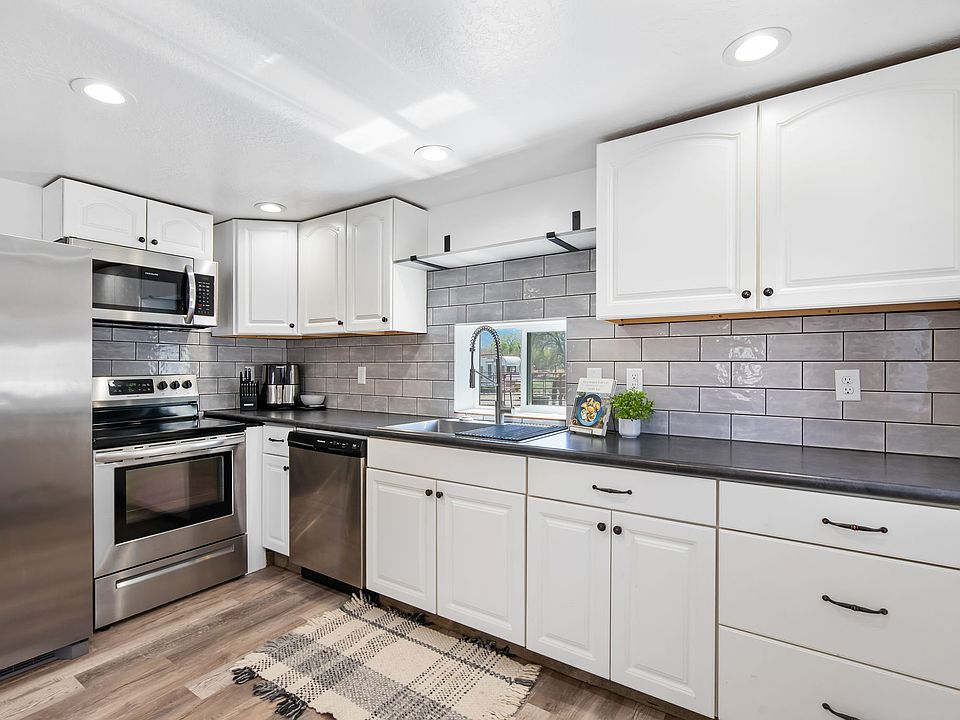 1st image of 85 W 100 N